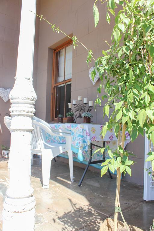 Carmel Villa B&B Or Self-Catering Calvinia Exterior foto